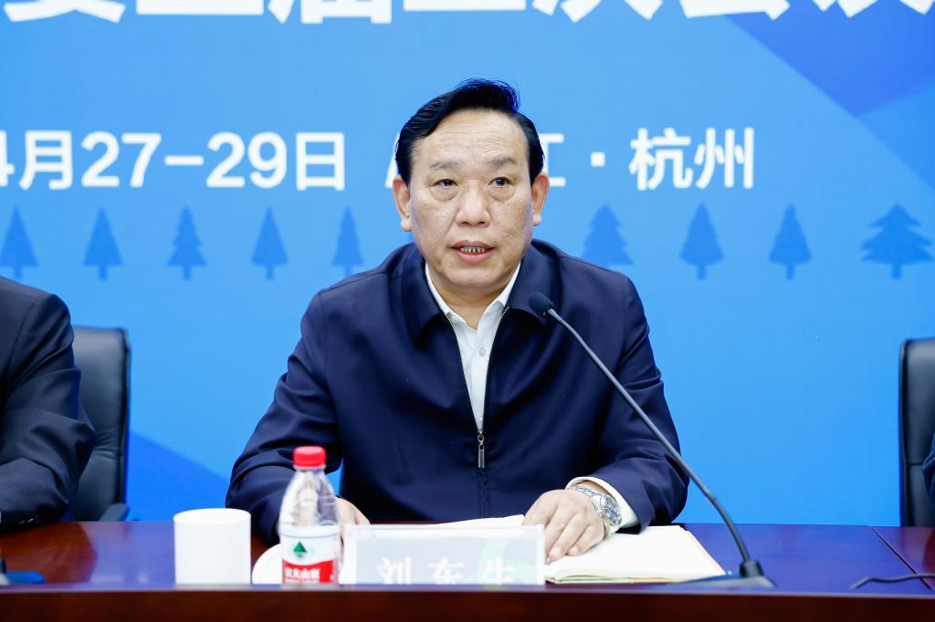 _F0A0721-opq420200851